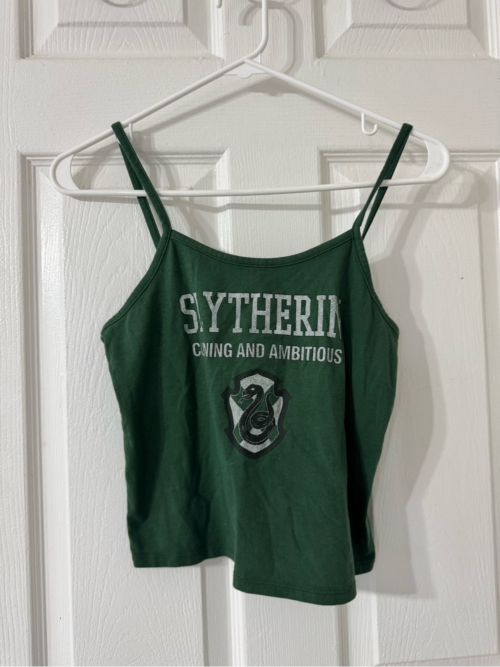 Hot Topic Slytherin Dark Green Cropped Harry Potter Tee